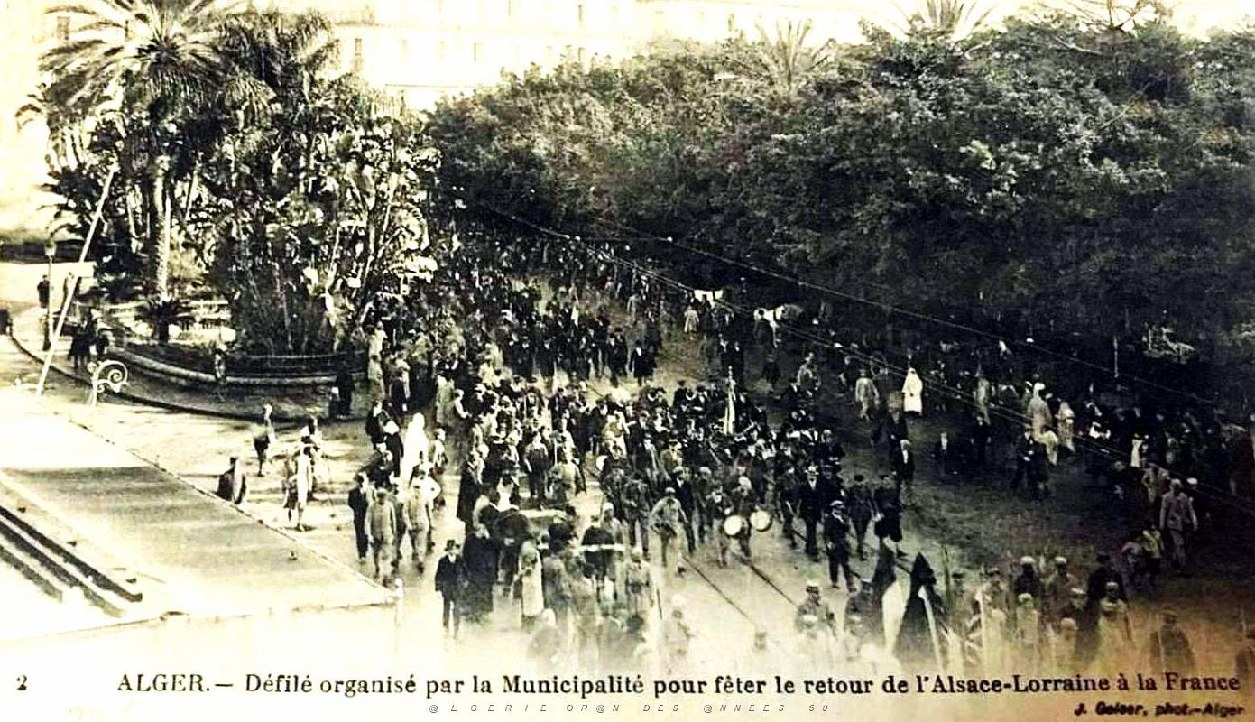 Alger - Defile Fete retour Alsace-Lorraine a la France.jpg